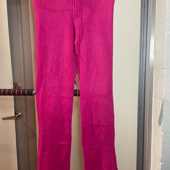 🌟Vintage Y2K Juicy Couture Fuchsia 100% Cashmere Pants - Picture 3 of 11